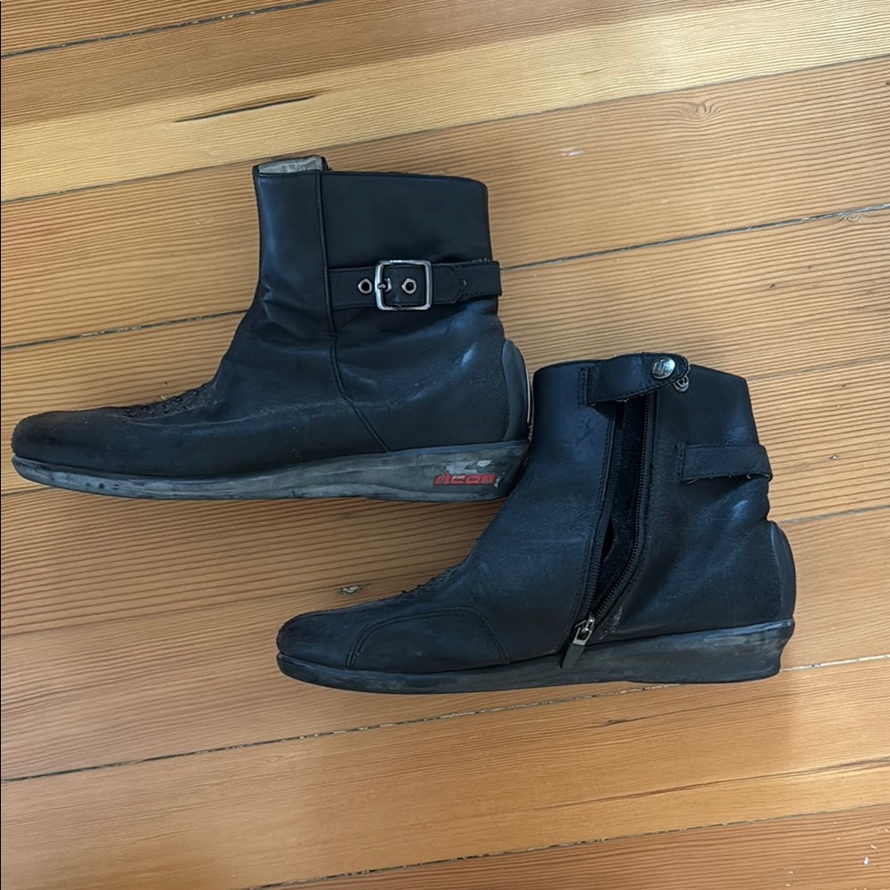 ICON motorcycle Boots